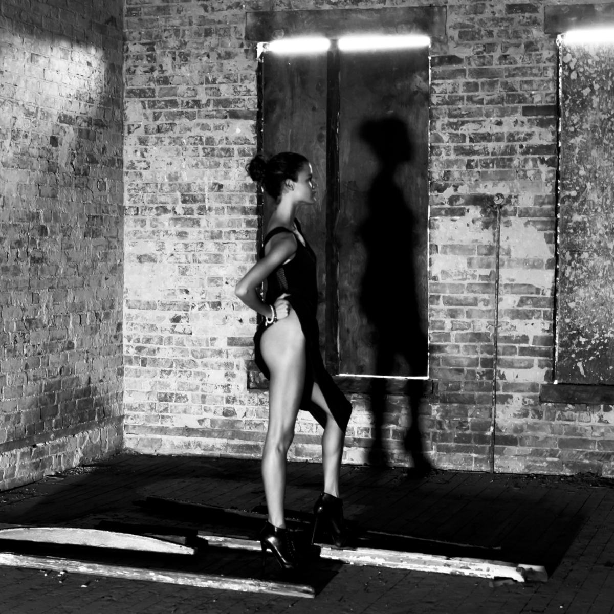 SHADOW LIGHT — photograph 02
